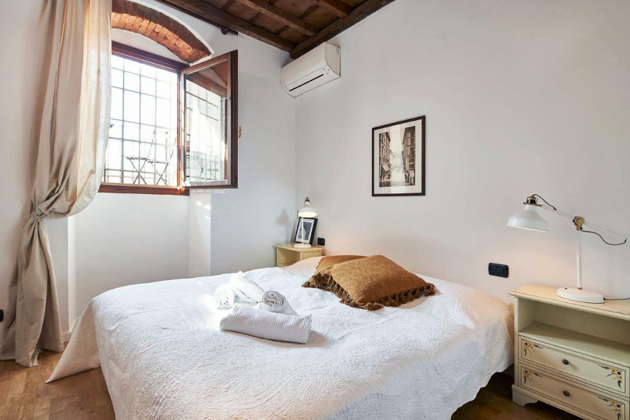 One Of A Kind Near The Duomo W/Balcony Palace Apt Floransa Dış mekan fotoğraf